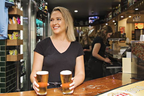 The Woolpack Hotel - Tourism Guide 3