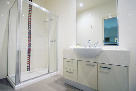 The Wyndhamere Motel Shepparton - Travel Agents 2