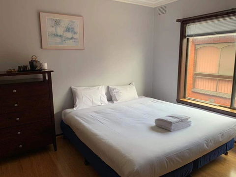 Thomastown Antique House Room 4 - Travel Search 0