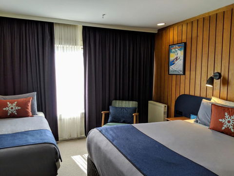 Thredbo Alpine Hotel - Cruises Travel 3