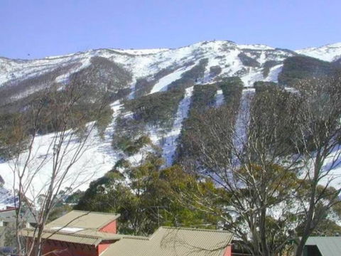 Thredbo Village 3-Bedroom Apartment With Fantastic Views - Cruises Travel 1