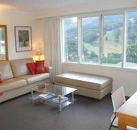 Thredbo Village 3-Bedroom Apartment with Fantastic Views - Cruises Travel