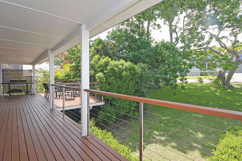 Thurlow Beach House With Pool - Stroll To CBD And Dutchies Beach - Cruises Travel 1
