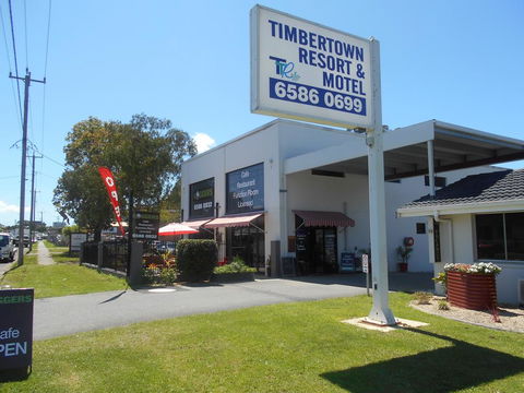 Timbertown Resort And Motel - Cruises Travel 0