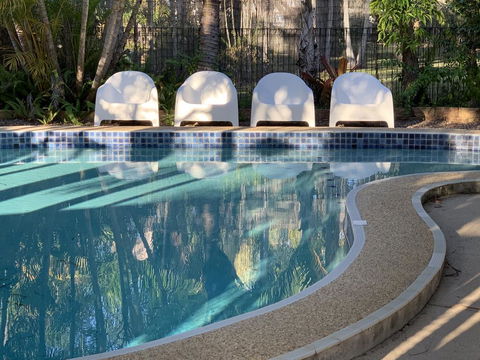 Tin Can Bay Motel - Travel Search 1