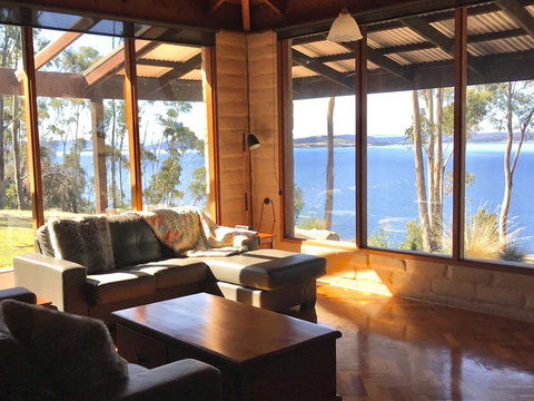 Tinderbox Cliff House - Travel Search 2