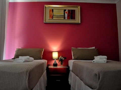 TL Warmest Homestay - Travel Search 2