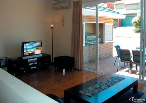 Tomaree Road, 39, Tomaree Palms - Travel Agents 2