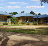 Tooleybuc River Retreat Villas - Cruises Travel