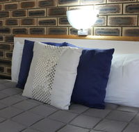 Top of the Town Motel - Tourism Guide