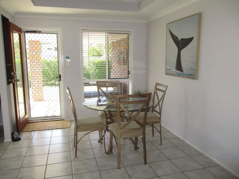 Torquay Beach Holiday House - Travel Search 2