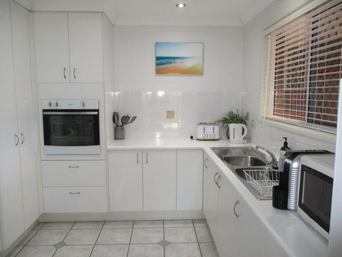 Torquay Beach Holiday House - Travel Search 0