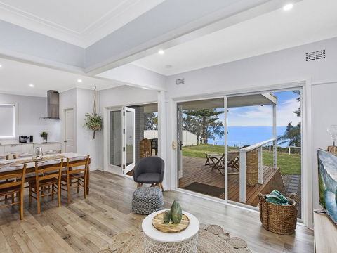 Toukley Waterfront Oasis - Travel Search 0