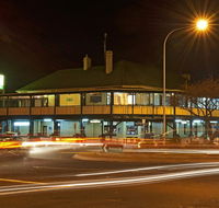 Town Square Motel - Cruises Travel