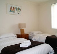 TownhouseMoonee Ponds 4KM to CBD - Tourism Guide