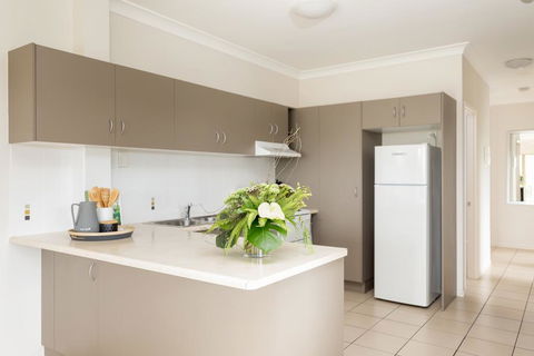 Townsville Southbank Apartments - Cruises Travel 1