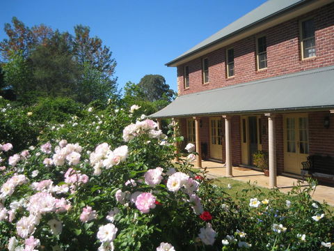 Trafalgar B&B - Travel Search 0