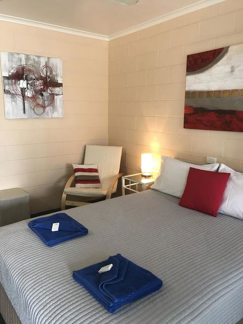 Tramway Motel - Travel Search 1