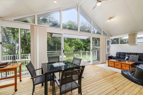 TRANQUIL AT HIBBARD - Travel Agents 0