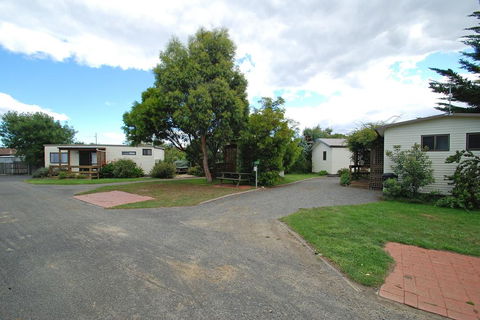 Triabunna Cabin & Caravan Park - Travel Search 2