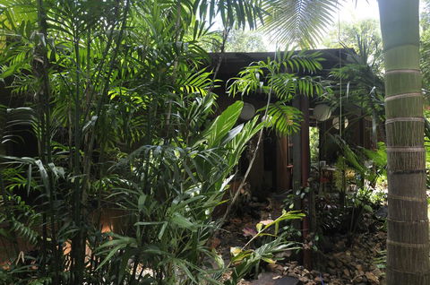 Tropical Bliss Bed And Breakfast - Travel Search 2