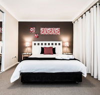 Two bedroom Apt next to Perth CBD with Parking. - Travel Agents