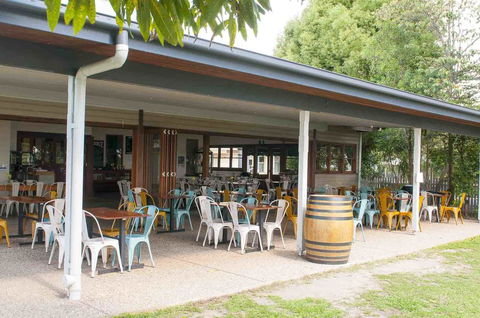 Ulmarra Hotel - Tourism Guide 3