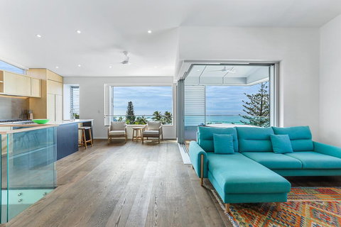 Ultimate Beachfront Living, Sunshine Beach - Travel Agents 1