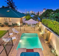 Ultimate Family Home - 3 Bedroom Lux Retreat with Private Pool Spa and Incredible Views - Cruises Travel