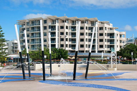 ULTIQA Shearwater Resort - Travel Agents 1