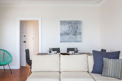 Unbelievable Clifftop Townhouse With Ocean Views - Cruises Travel 3