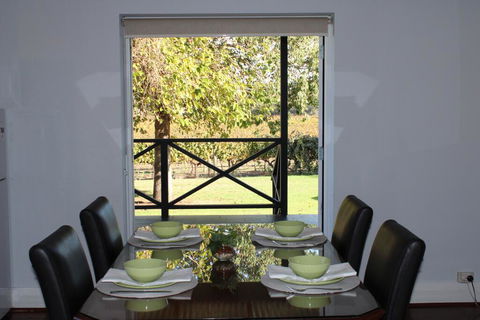 Upper Reach Spa Cottage - Travel Search 2