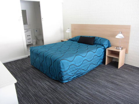 Urangan Motor Inn - Travel Search 2