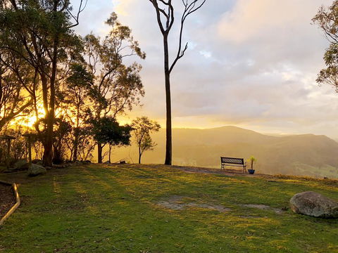 Valley View Luxury Retreat - Travel Search 1