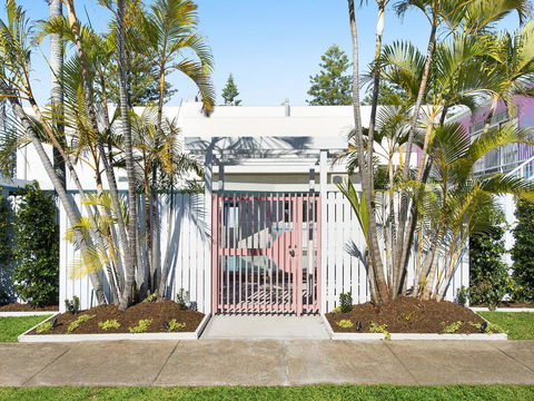 Ventura Beach Motel 2 Bedroom Poolside - Tourism Guide 3