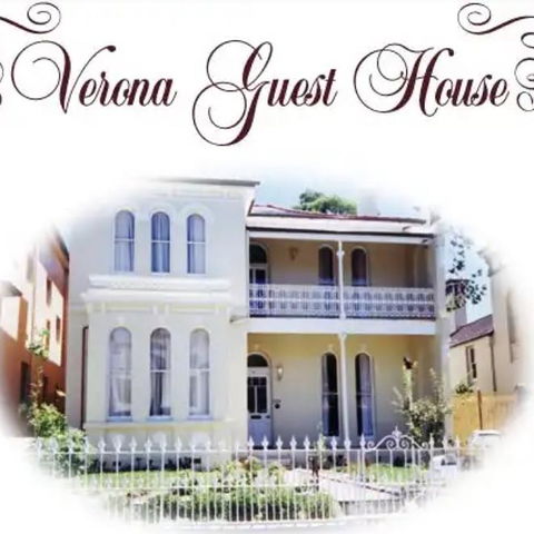 Verona Guest House - Cruises Travel 3