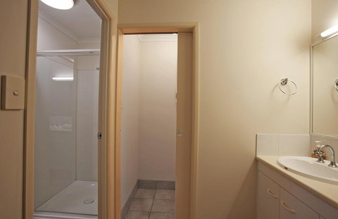 Verandahs - Travel Agents 1