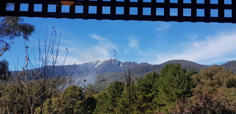 View Mount - Travel Search 1