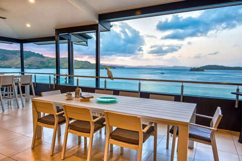 Villa 16 The Edge On Hamilton Island - Tourism Guide 0