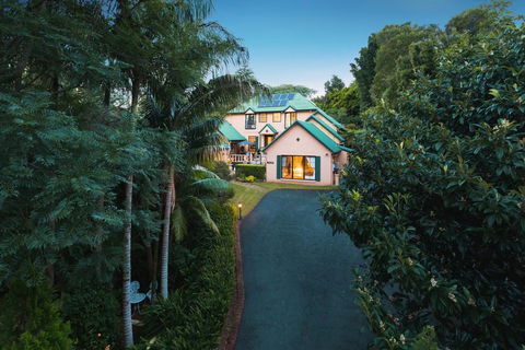 Villa Della Rosa Bed & Breakfast - Tourism Guide 1