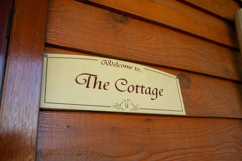 Vivere Retreat - Tourism Guide 1