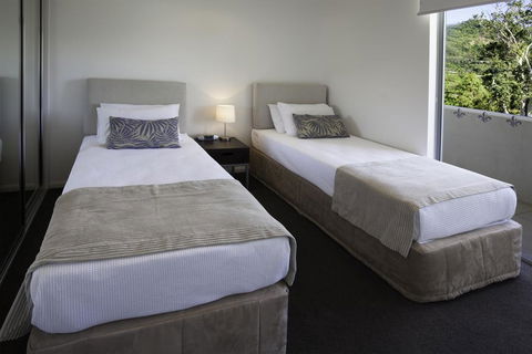 Vue Apartments Trinity Beach - Tourism Guide 1