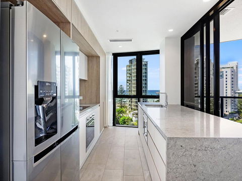 Vue Broadbeach Private 2 Bed Ocean View - Tourism Guide 3