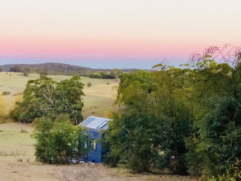 Walden Tiny House - Cruises Travel 0