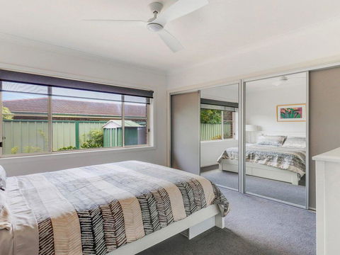 Walling-Clifton Gardens - Backing Onto Golf Course - Tourism Guide 1