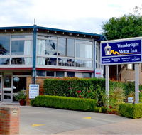 Wanderlight Motor Inn - Cruises Travel