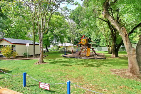 Wangaratta Caravan Park - Travel Search 2