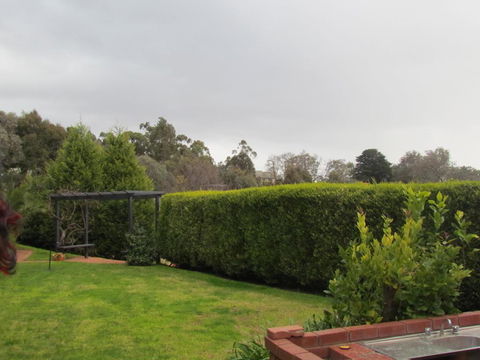 Warrandyte Retreat Guest House - Travel Search 1