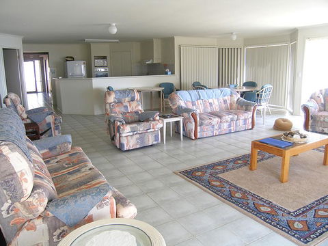 Water View House @ Orient Point - Tourism Guide 2
