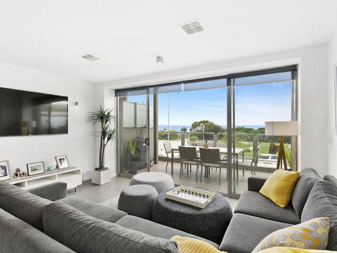 WATERFRONT TWO - Position Perfect , , , NEW LISTING 2019, , ,  - Tourism Guide 0